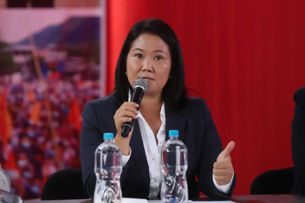 keiko critica a dina por inseguridad