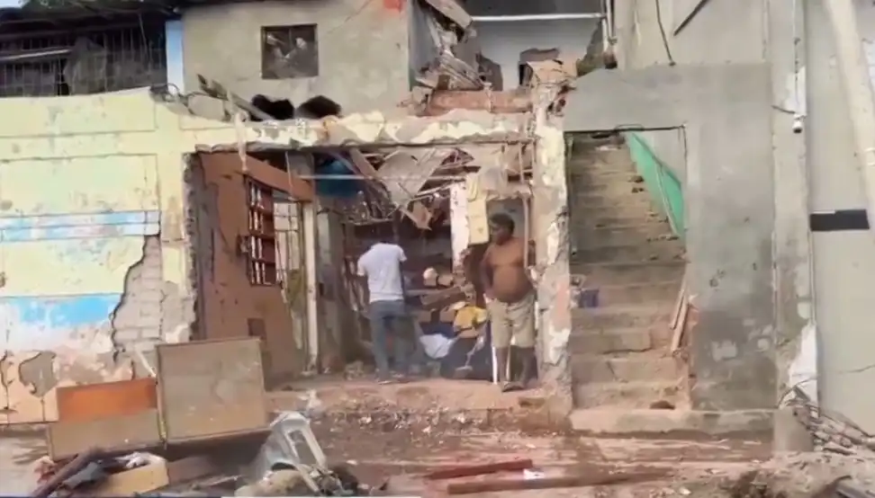 estallan casa en tumbes