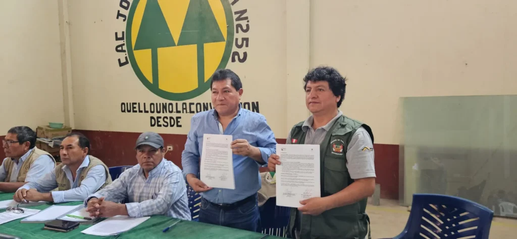firman alianza para conservar 31 mil hectáreas del santuario megantoni en cusco
