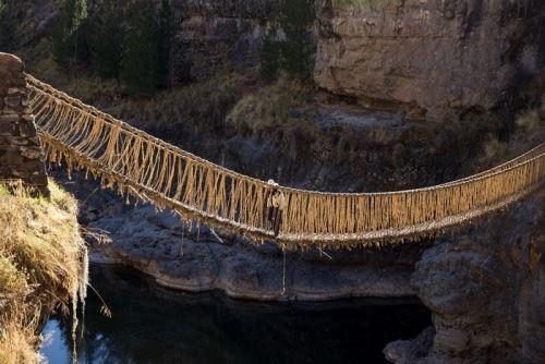 cusco: cámaras para proteger puente q’eswachaka: autoridades impulsan nueva vigilancia tras atentado