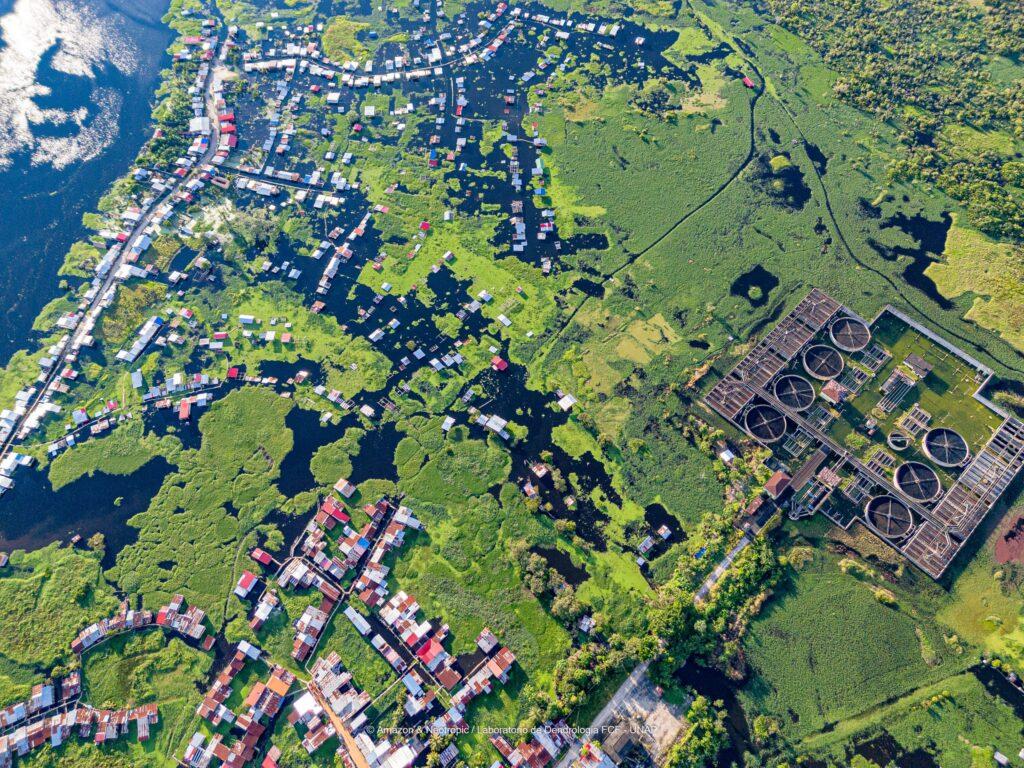 loreto: especialista pide acción a autoridades ante creciente y expone magnitud de inundación con dron