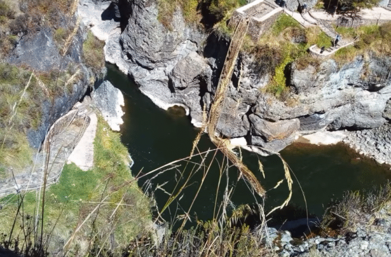 confirman que puente inca de q’eswachaka en cusco sufrió atentado