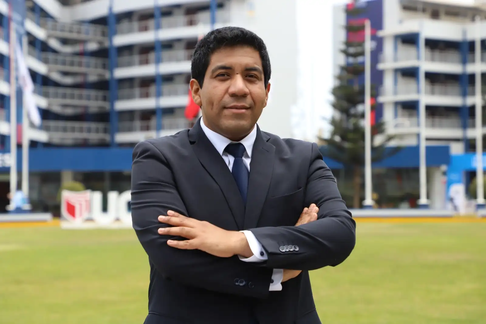 Dr. Paolo Amaya Alvarado, biólogo y docente del programa SUBE de la Universidad César Vallejo (UCV), campus Trujillo.