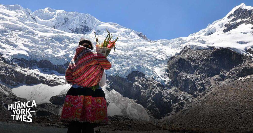 alrededor de 49 mil fieles, turistas y comerciantes no podrán acceder al huaytapallana en santiago