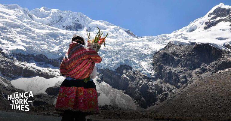 alrededor de 49 mil fieles, turistas y comerciantes no podrán acceder al huaytapallana en santiago