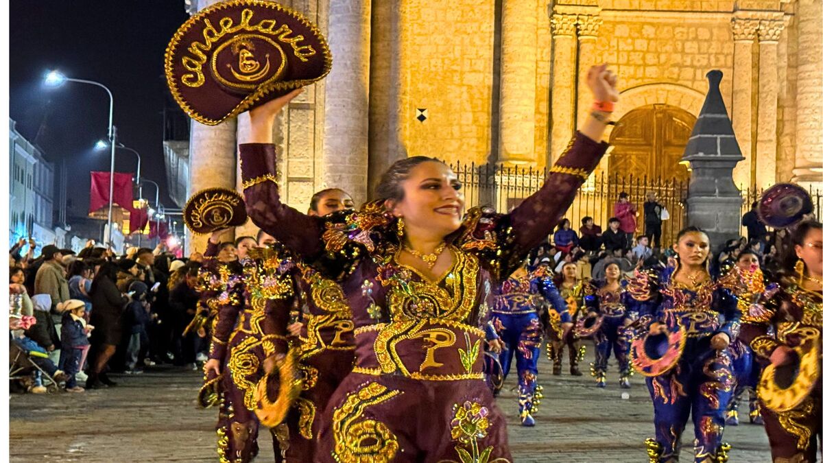 arequipa: mpa advierte que pasacalle de danzas de puno no tiene autorización para ocupar vía pública