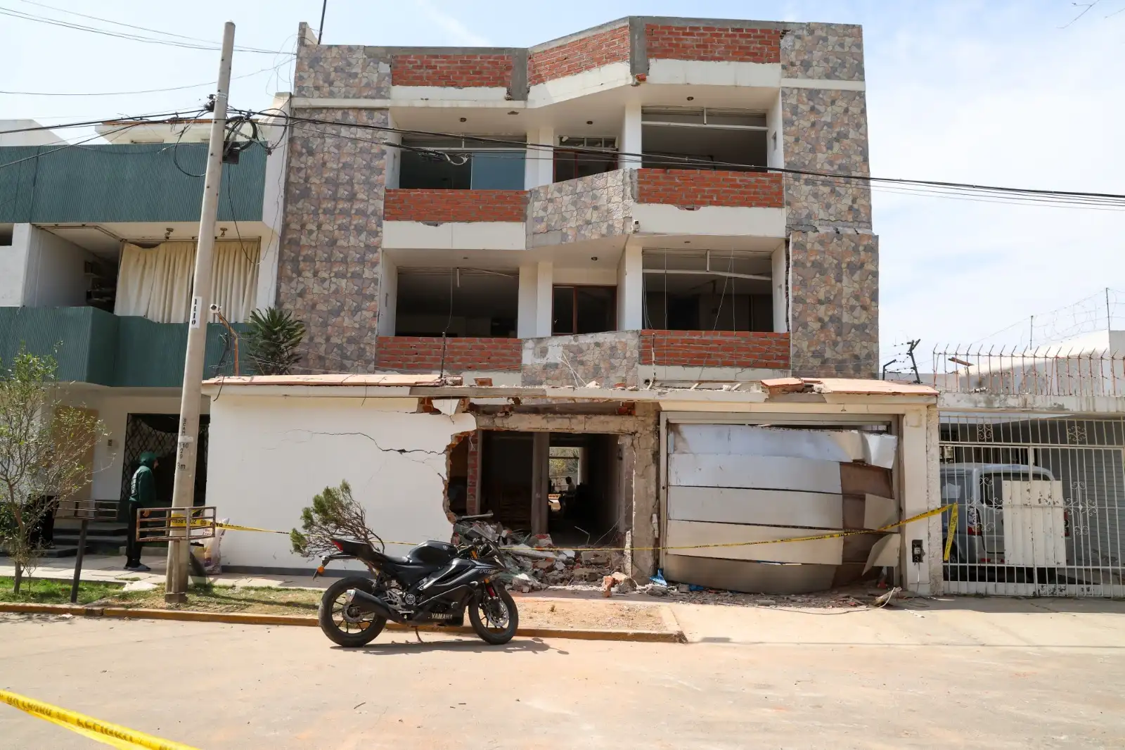 portada mpt repone vidrios portada