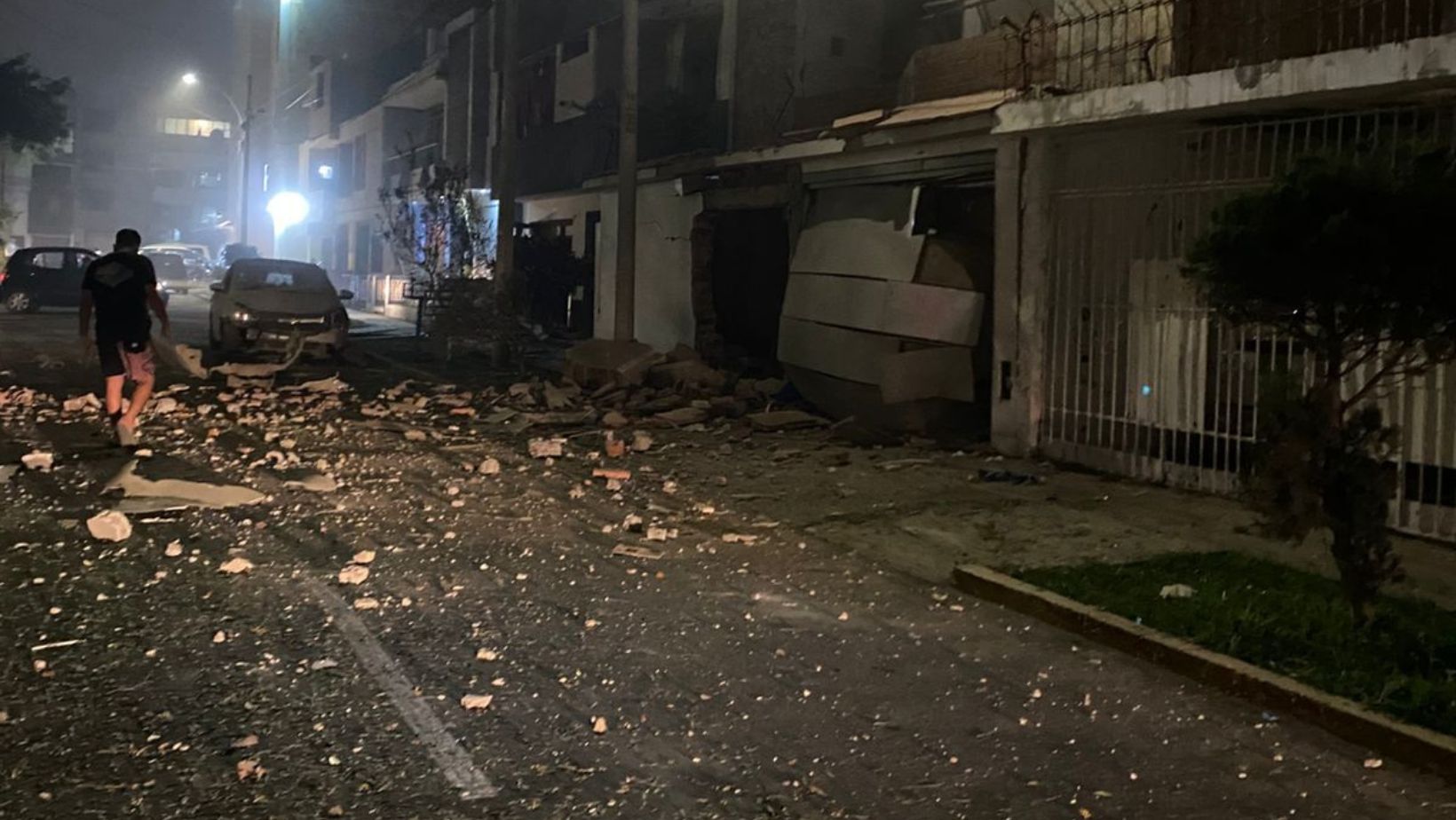 ¡bomba en trujillo! detonan dinamita en urbanización las quintanas