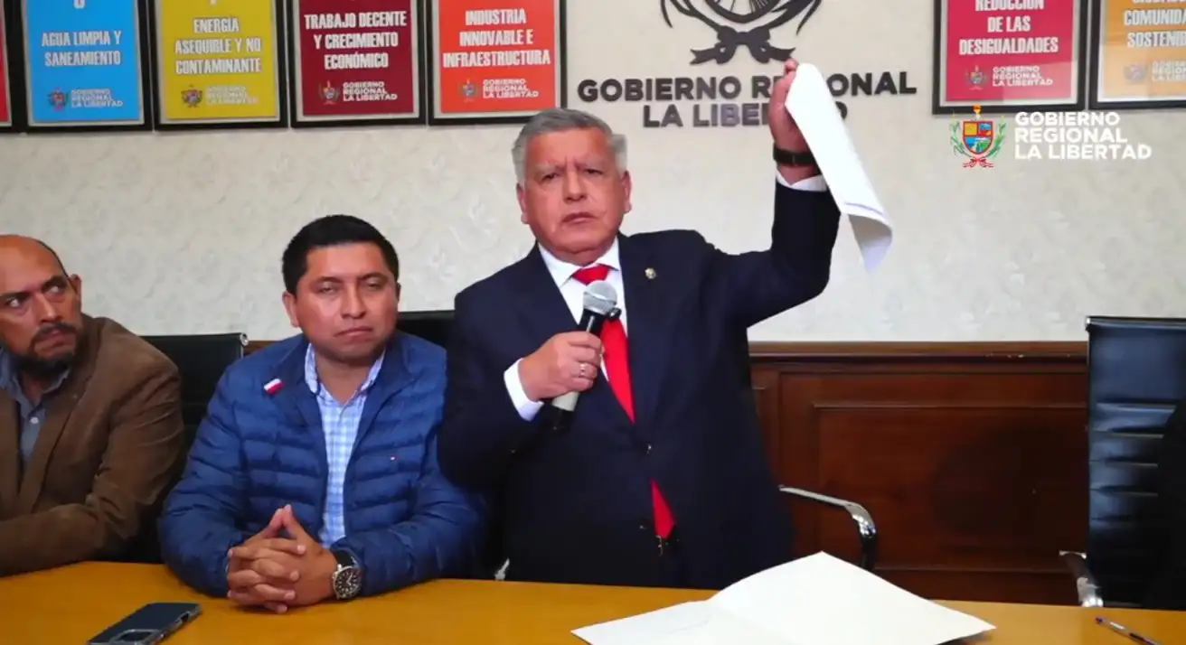 acuña acusa a cuarto poder portada