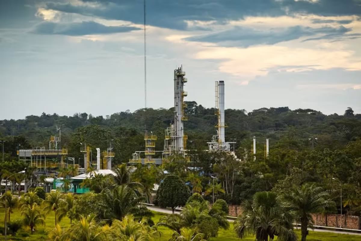 Petroperú restablece suministro de combustible al aeropuerto de Iquitos