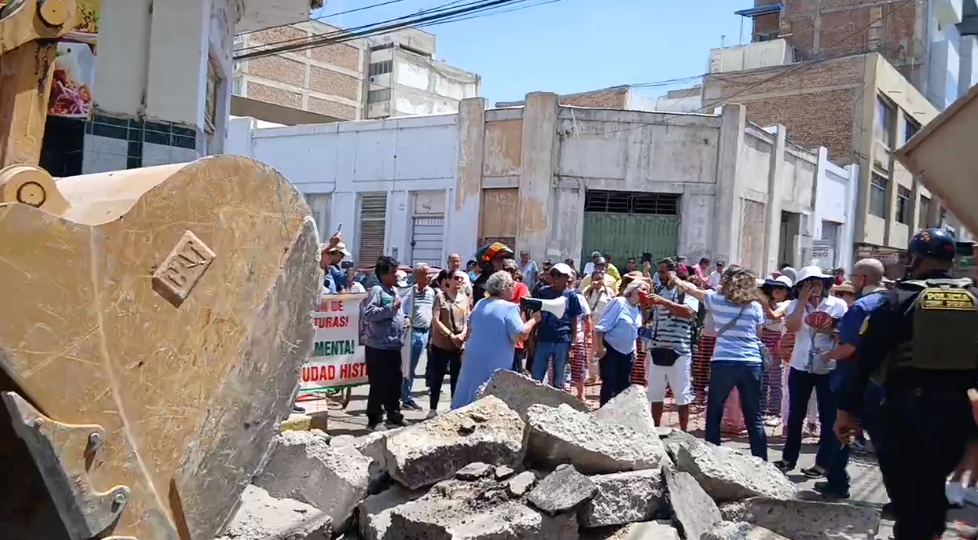 comerciantes del centro de piura piden suspender obras del centro histórico hasta enero 