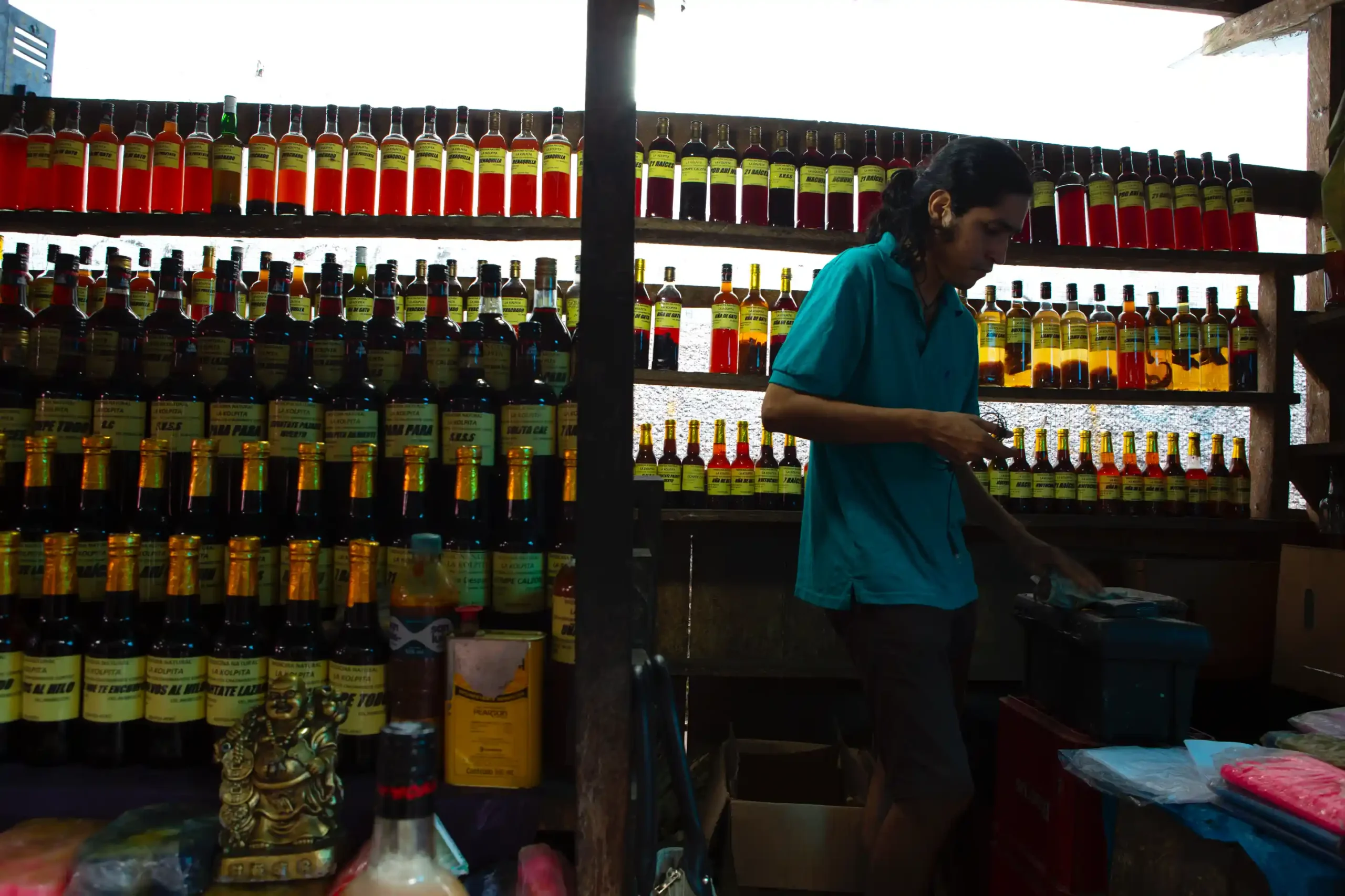 “ruta madre”: documental explora los caminos sociales y espirituales de la ayahuasca en la amazonía