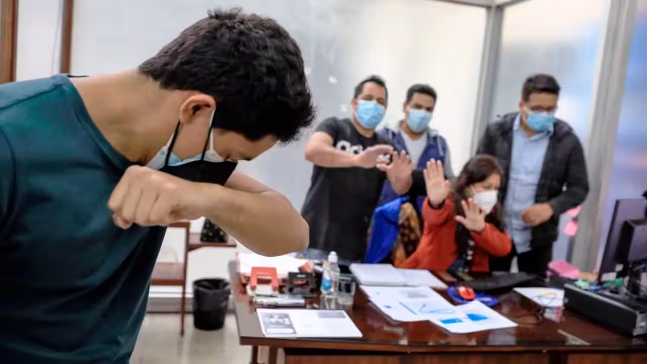 descartan casos confirmados de gripe h3n2 en ayacucho mientras contagios se reportan en lima y cajamarca