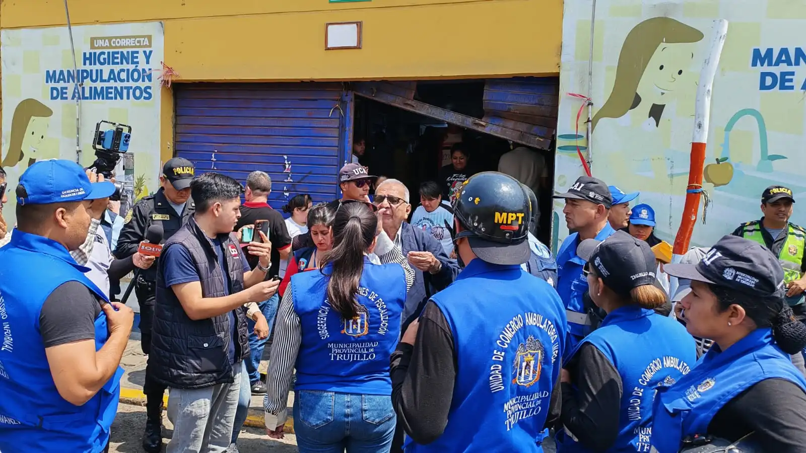 Municipio de Trujillo denuncia a comerciantes por abrir Mercado Central que está clausurado