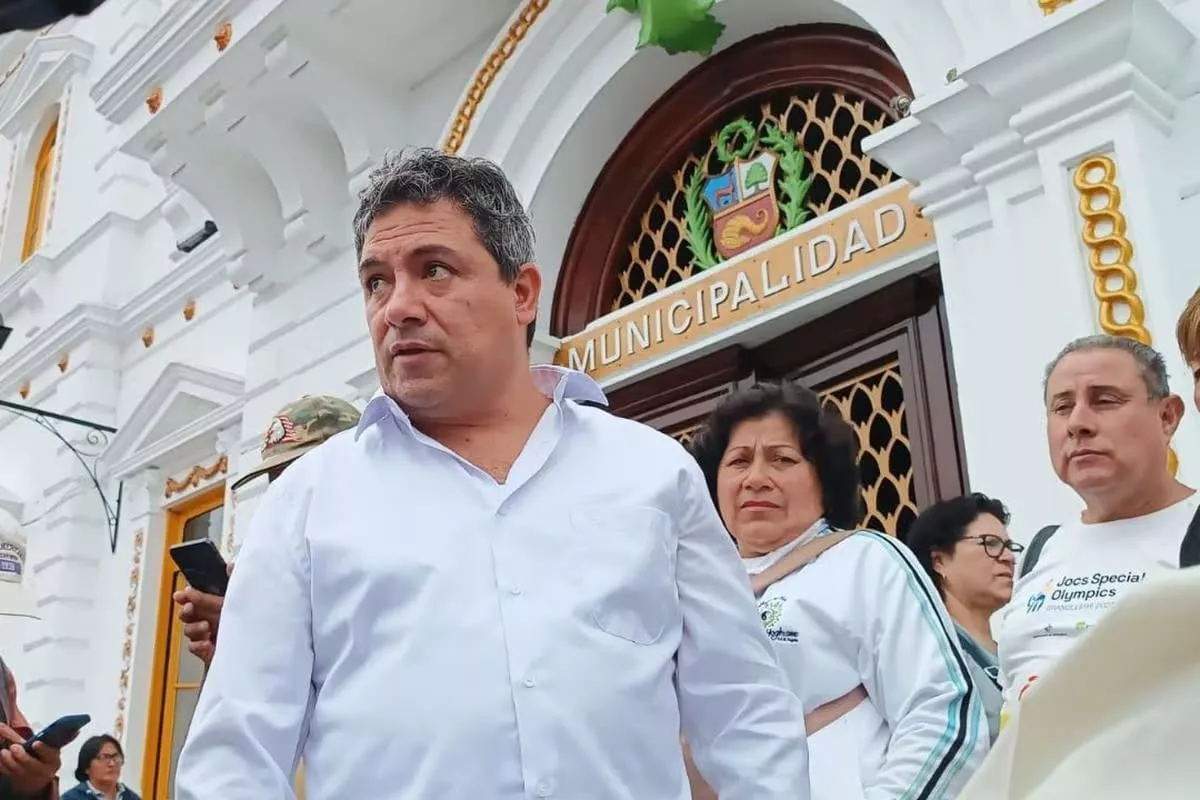 arturo fernández propone que los peruanos elijan a sus jueces mediante voto popular