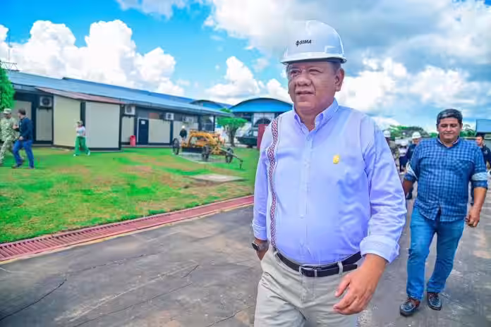 Loreto: Multan a alcalde de Maynas por incumplir retiro de publicidad estatal