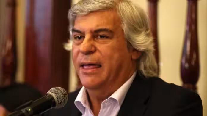 Elecciones 2026: Fernando Olivera propone una Ley Patriota para refundar el Perú