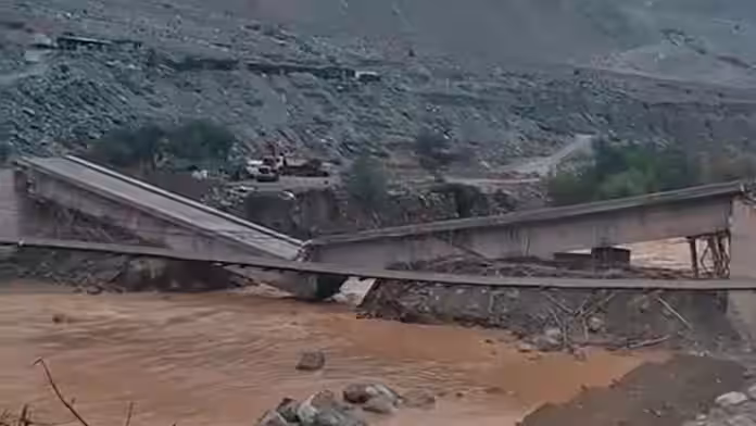 Ayacucho: Colapso de puente en Sancos deja aisladas a cinco comunidades