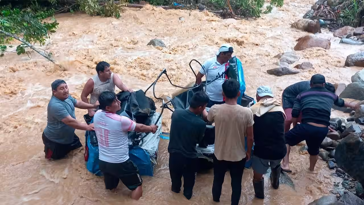 ayacucho en emergencia por lluvias: más de 2.000 personas afectadas y cerca de 100 familias damnificadas