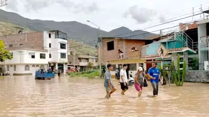Lluvias intensas ponen en riesgo a 378 distritos; 9 en Ayacucho en nivel muy alto