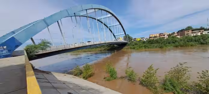 Colegio de Ingenieros advierte deficiencias y falta de mantenimiento en puentes de Piura