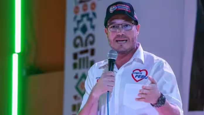 Cambio generacional: Forsyth busca la presidencia prometiendo barrer con los «delincuentes» del Congreso