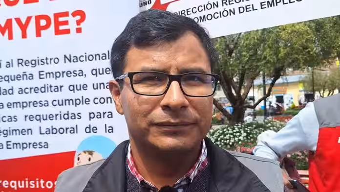 Solo diez emprendedores se formalizan al mes en la región Puno