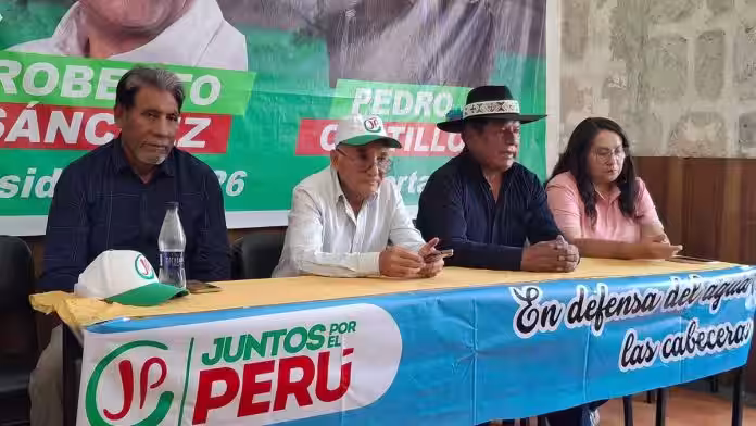 Representantes de Juntos por el Perú en Arequipa tildan de «mafia» a Fuerza Popular y piden unidad para enfrentarlos