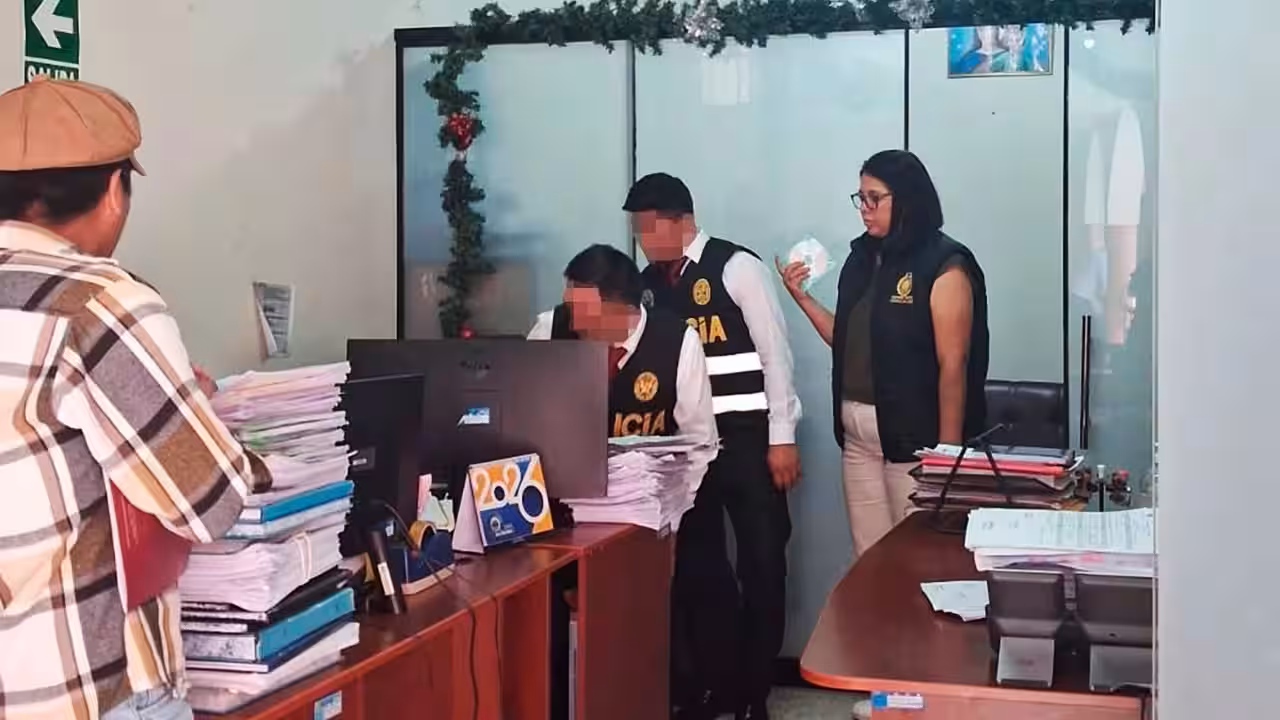 Fiscalía Anticorrupción interviene Municipalidad de Huamanga por presuntas irregularidades en contratación del Carnaval Ayacuchano 2026