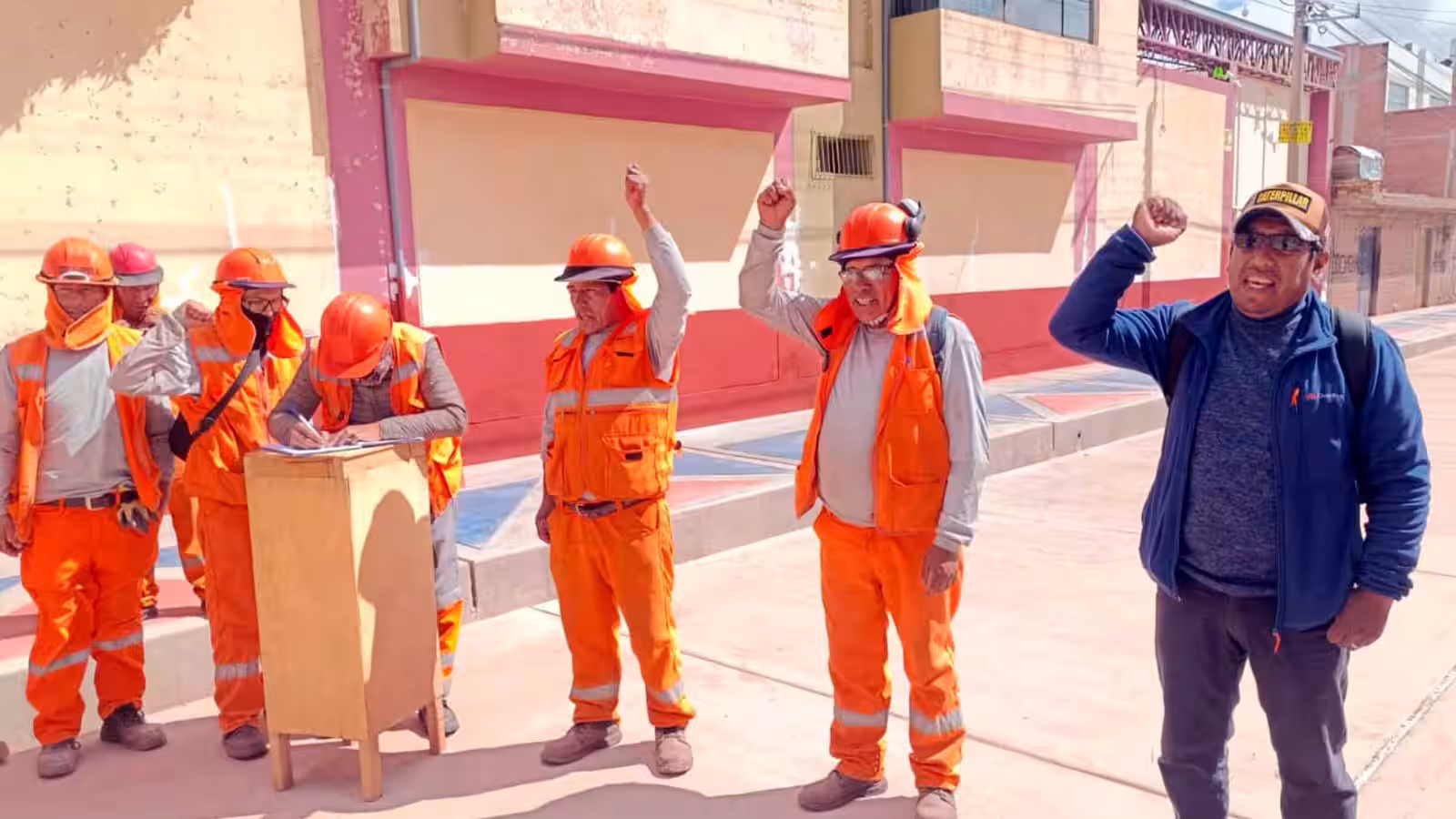 Construcción Civil en Arequipa: paro indefinido frena ejecución de obras importantes