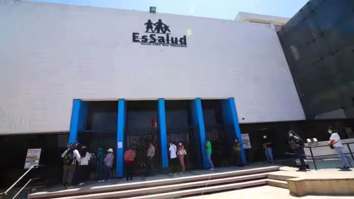 EsSalud Arequipa con problemas: desabastecimiento de medicamentos y pacientes con cáncer en larga espera