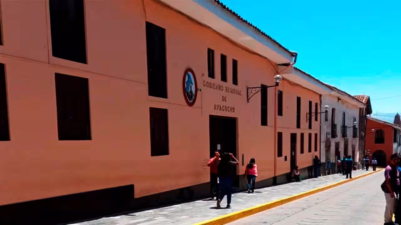 GORE Ayacucho: auditoría detecta S/12.6 millones sin conciliar y S/24.6 millones en bienes faltantes