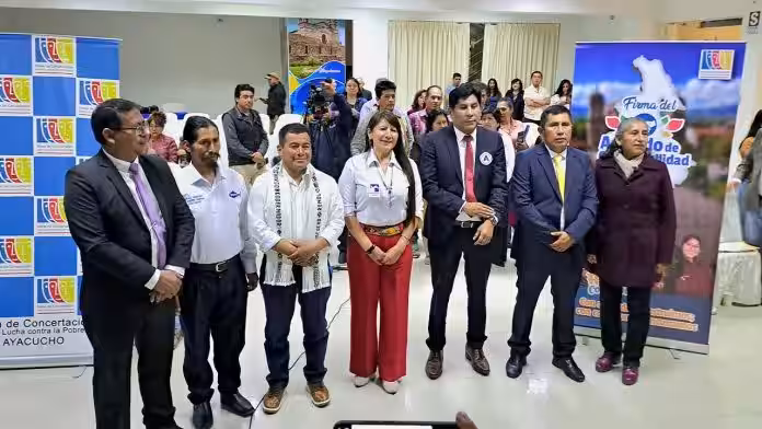Acuerdos de Gobernabilidad en Ayacucho: candidatos prometen soluciones sin discutir el diagnóstico