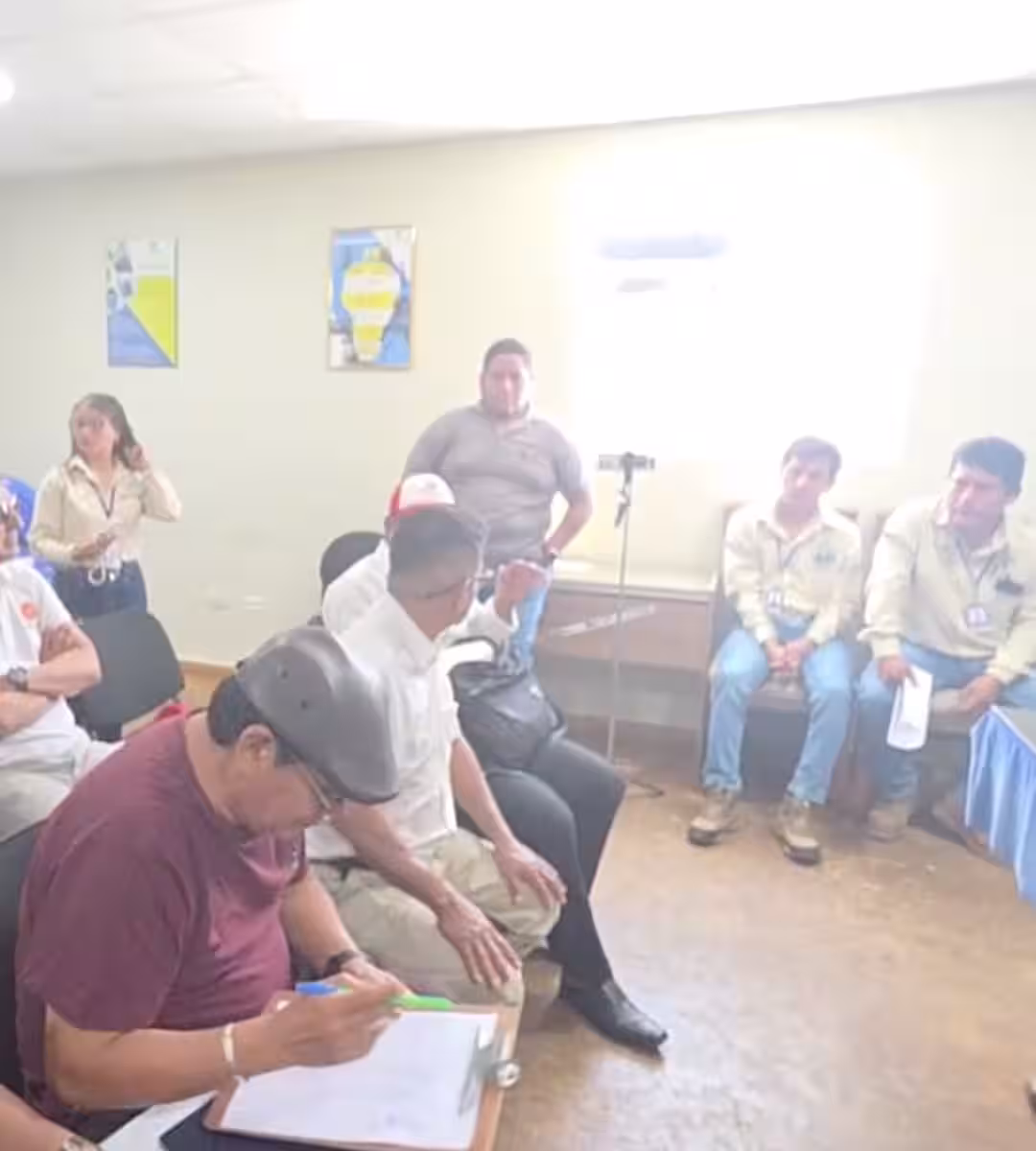Colectivo Unidos por Jaén cuestiona ausencia de funcionarios de Electro Oriente y anuncia nueva reunión