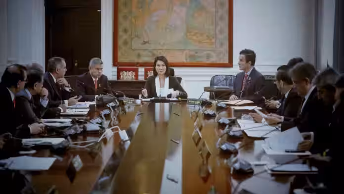 Las facultades legislativas del gobierno de Keiko Fujimori: regiones temen nuevos recortes presupuestales