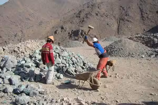 Oro sin trazabilidad: el principal obstáculo para que los pequeños mineros accedan a la banca