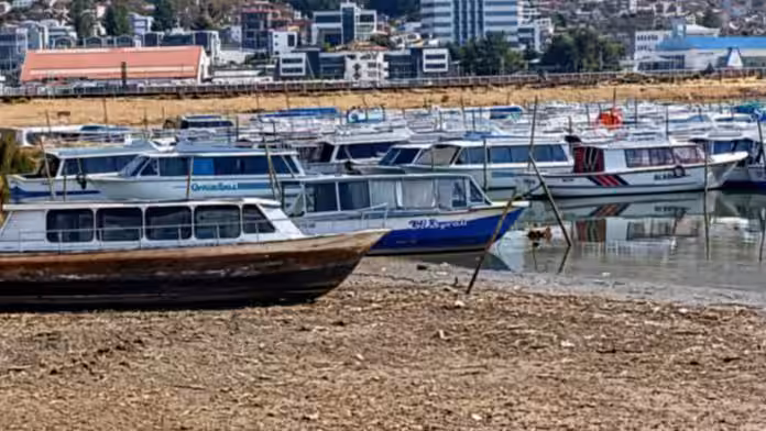Lago Titicaca desciende 62 centímetros por temperaturas atípicas y déficit de lluvias en Puno